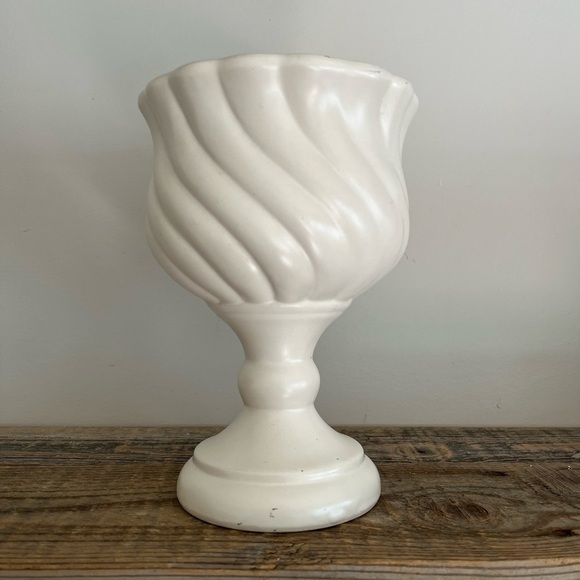 Hull pottery pedestal planter vintage - Picture 1 of 8